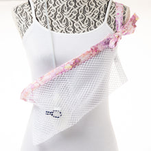Cargar imagen en el visor de la galería, White Mesh Post Surgical Drain Garment with soft cotton Pastel Splash trim fits to 3x- Holds 4 to 6 JP Drains or 2 Blake Drains.
